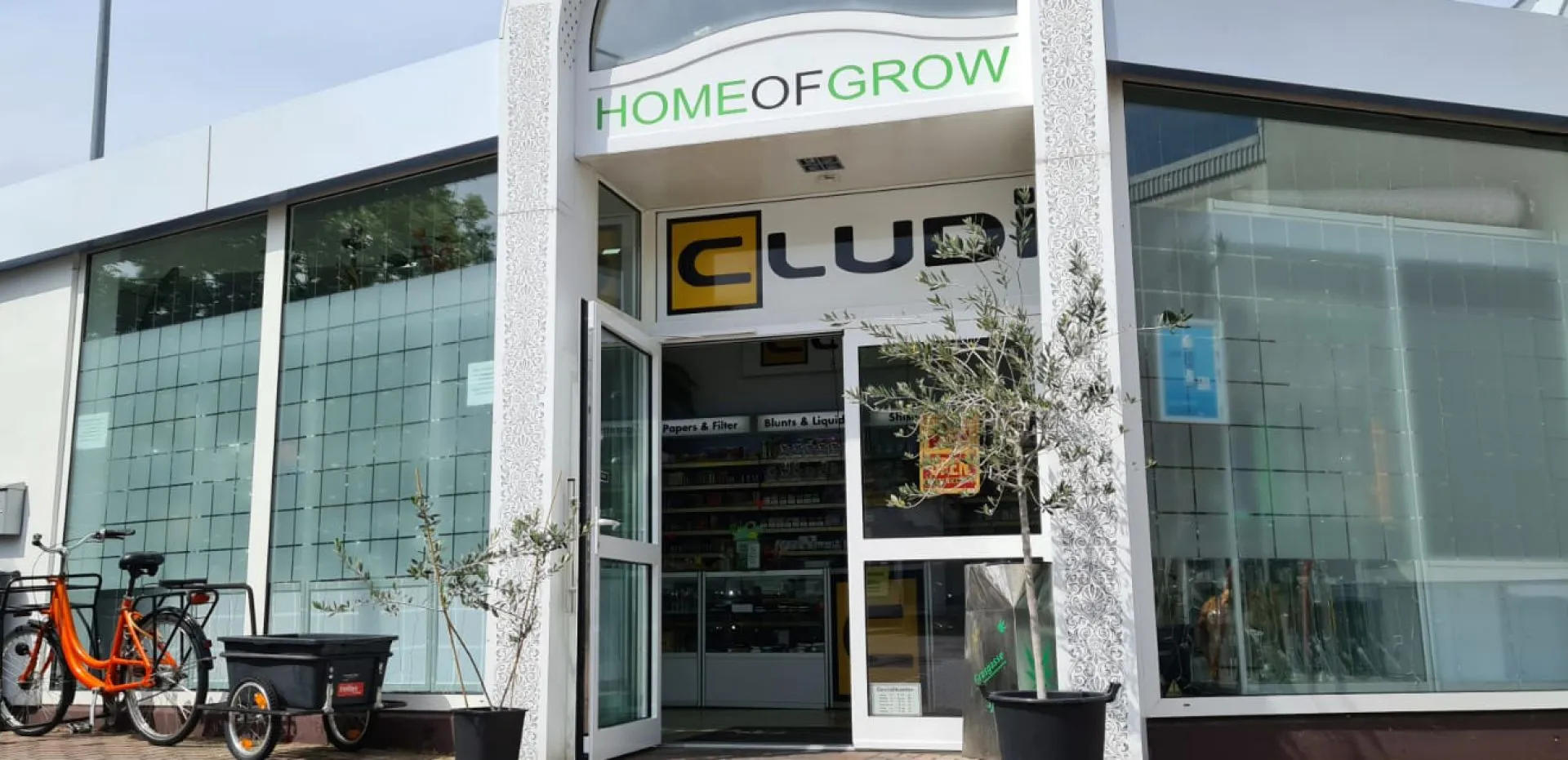 Ladengeschäft Frontansicht